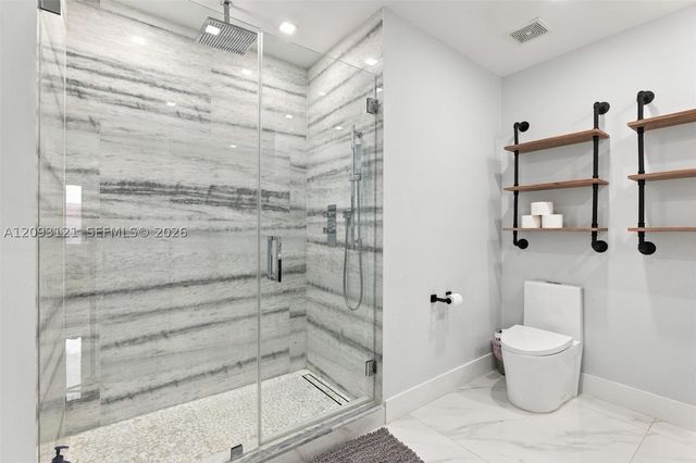 5428 SW 152nd Place Cir, Miami, FL 33185