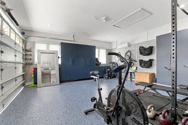 5428 SW 152nd Place Cir, Miami, FL 33185