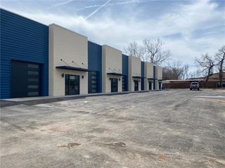 1005 Bloomington Street, Lowell, AR 72745