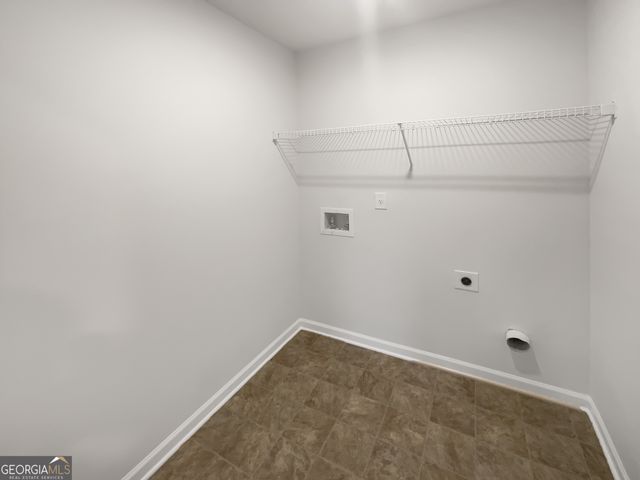 440 Huntleigh Shores Lane, Dallas, GA 30132