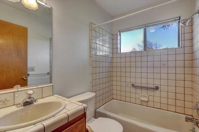 20468 Chaparral Cir, Penn Valley, CA 95946