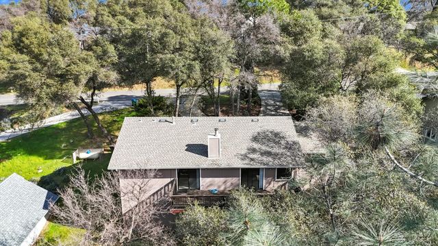 20468 Chaparral Cir, Penn Valley, CA 95946