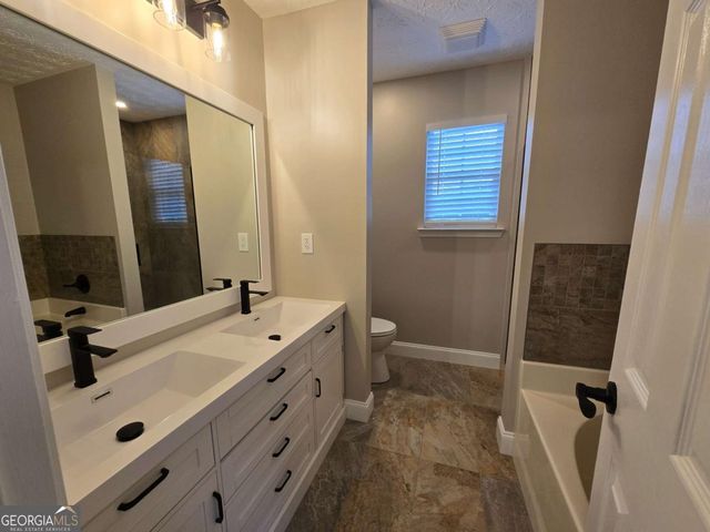 4863 Pine Hill Road, Gainesville, GA 30507