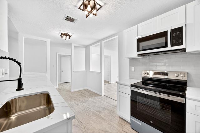 11602 Brookledge Drive, Houston, TX 77099