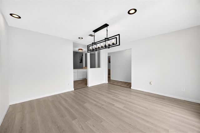 11602 Brookledge Drive, Houston, TX 77099