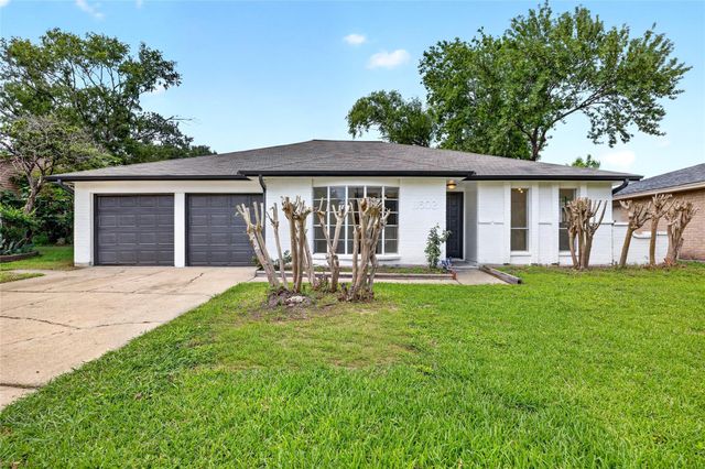 11602 Brookledge Drive, Houston, TX 77099