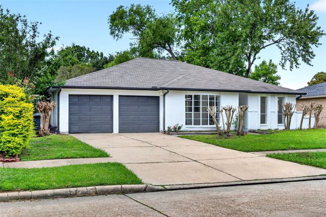 11602 Brookledge Drive, Houston, TX 77099