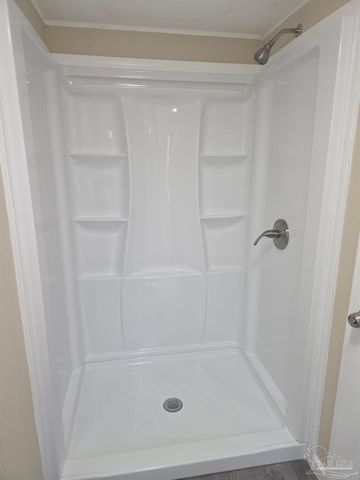 5316 Yancy Dr, Pace, FL 32571