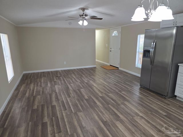 5316 Yancy Dr, Pace, FL 32571