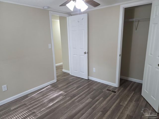 5316 Yancy Dr, Pace, FL 32571