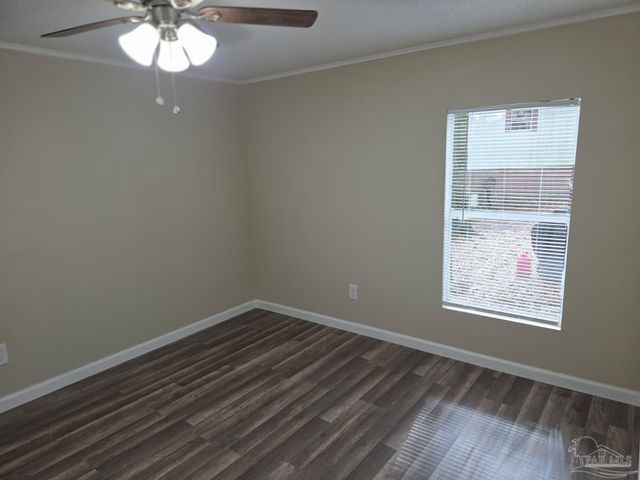 5316 Yancy Dr, Pace, FL 32571