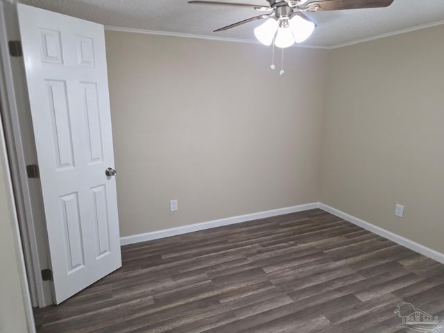 5316 Yancy Dr, Pace, FL 32571