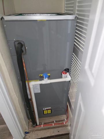 5316 Yancy Dr, Pace, FL 32571