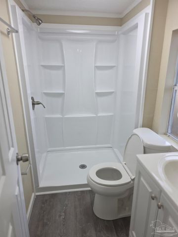 5316 Yancy Dr, Pace, FL 32571