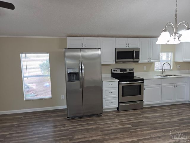 5316 Yancy Dr, Pace, FL 32571