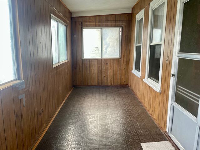 136 Saratoga St 2, Boston, MA 02128