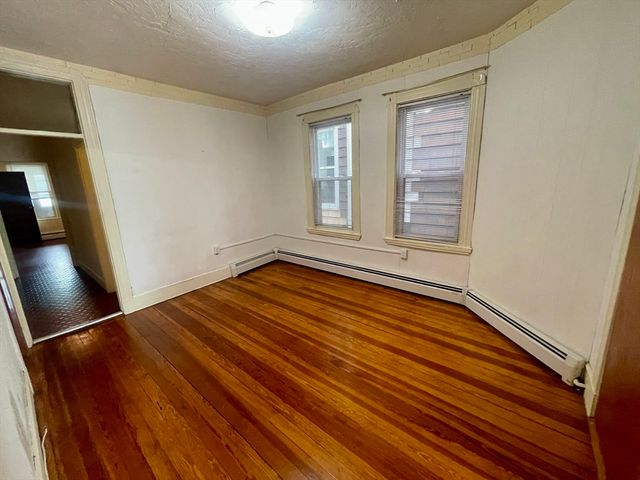 136 Saratoga St 2, Boston, MA 02128