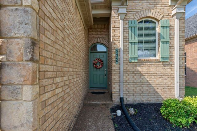 5486 RAMS HORN DR, Millington, TN 38053