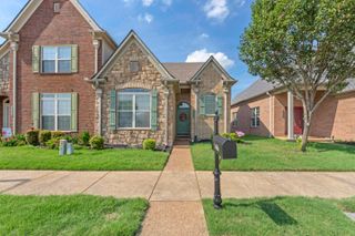 5486 RAMS HORN DR, Millington, TN 38053