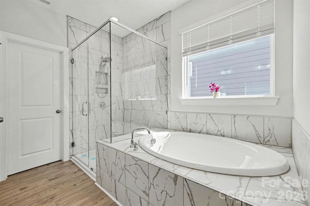 125 S Dunlavin Way, Mooresville, NC 28115