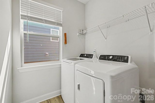 125 S Dunlavin Way, Mooresville, NC 28115