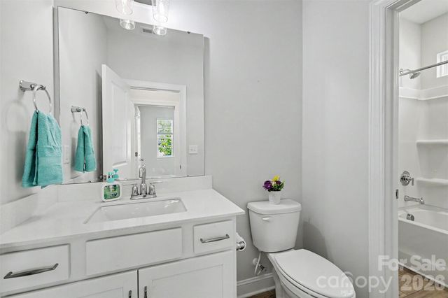 125 S Dunlavin Way, Mooresville, NC 28115