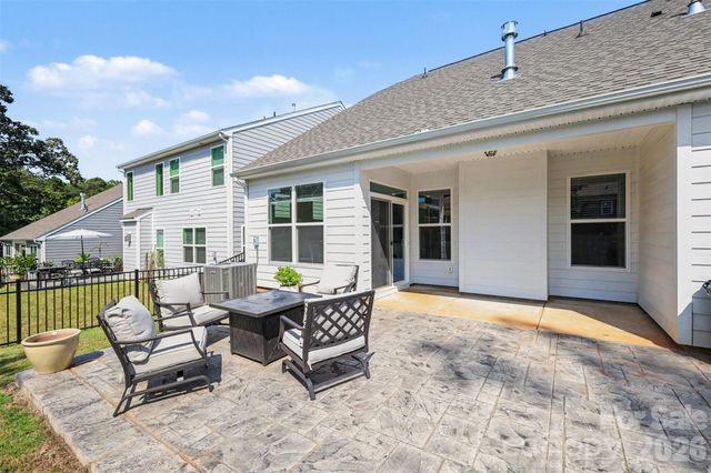 125 S Dunlavin Way, Mooresville, NC 28115