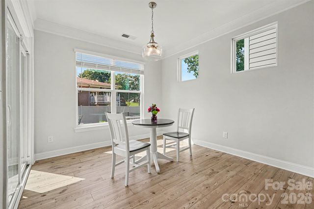125 S Dunlavin Way, Mooresville, NC 28115