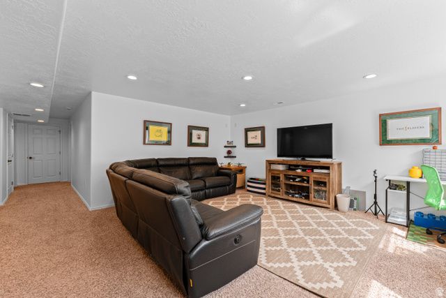 82 N 2875 W, West Point, UT 84015