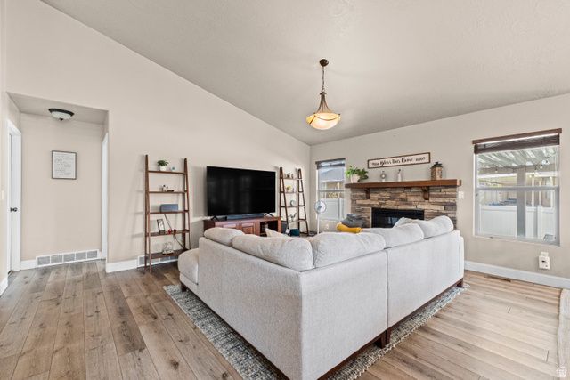 82 N 2875 W, West Point, UT 84015