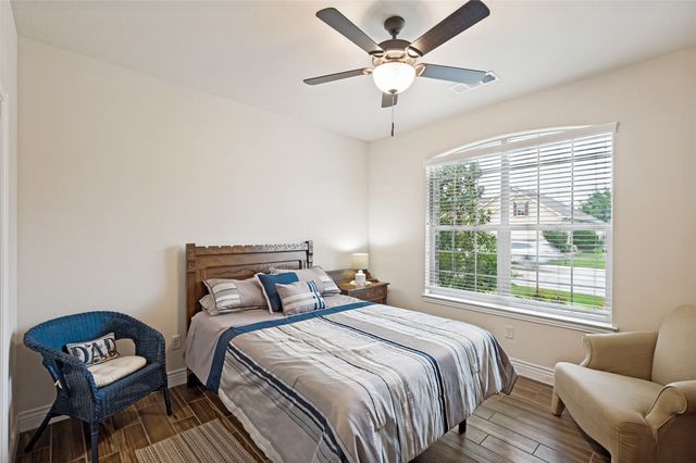 9904 Orangewood Trail, Denton, TX 76207