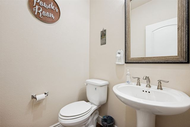 9904 Orangewood Trail, Denton, TX 76207