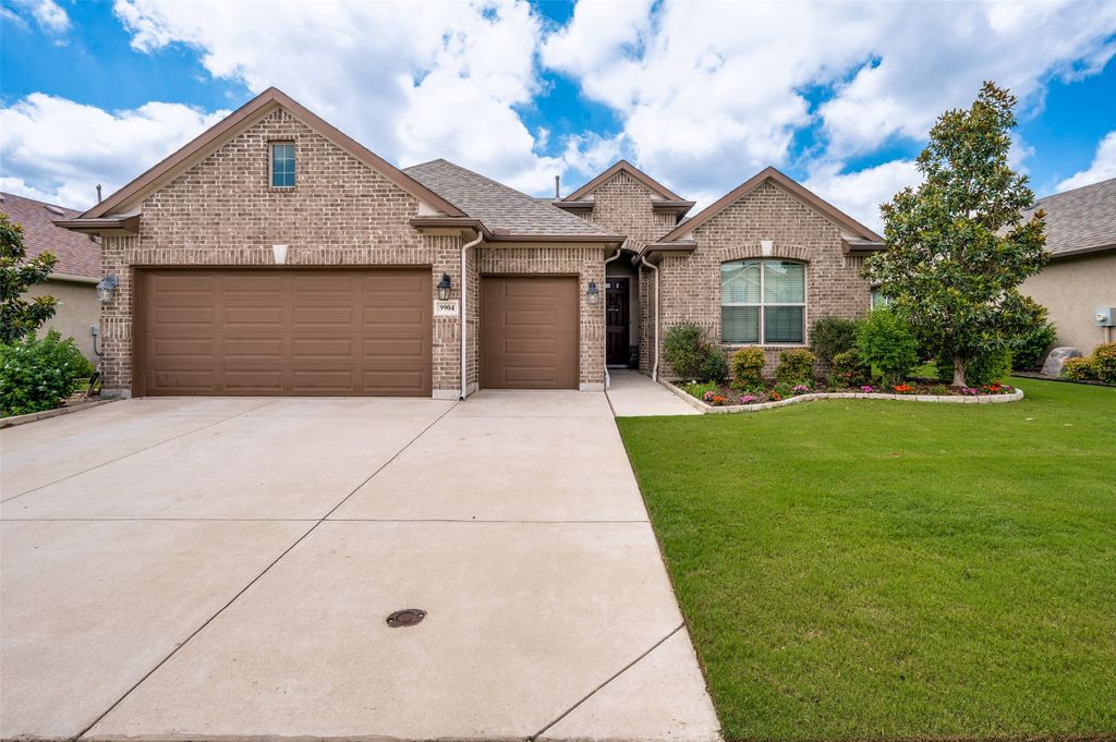 9904 Orangewood Trail, Denton, TX 76207
