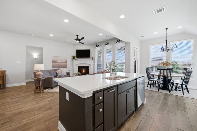 1121 Bantham Way, Forney, TX 75126