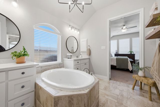 1121 Bantham Way, Forney, TX 75126