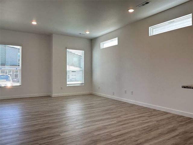 960 Ventnor Avenue, Bentonville, AR 72719