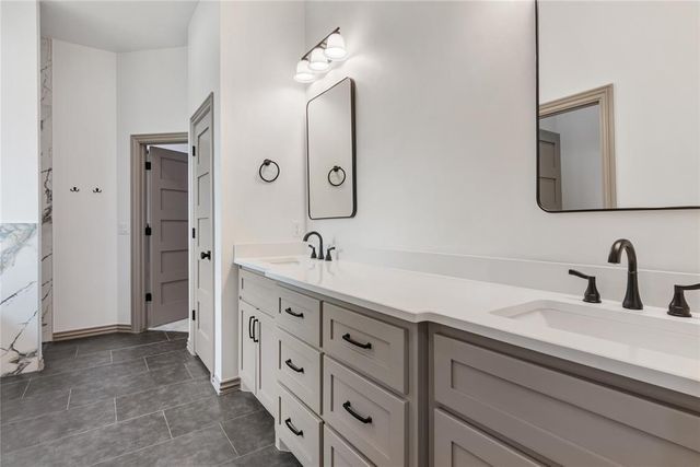 11010 N Banner Road, El Reno, OK 73036