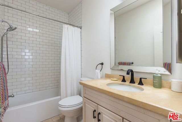 511 San Vicente Boulevard 306, Santa Monica, CA 90402