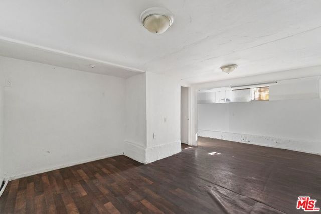 1121 S Serrano Avenue, Los Angeles, CA 90006