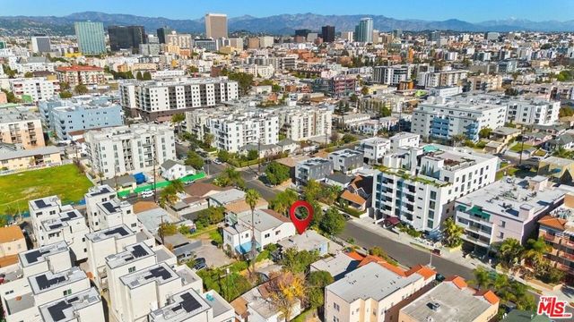 1121 S Serrano Avenue, Los Angeles, CA 90006
