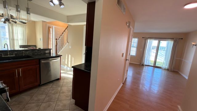 8114 160th Street, Tinley Park, IL 60477