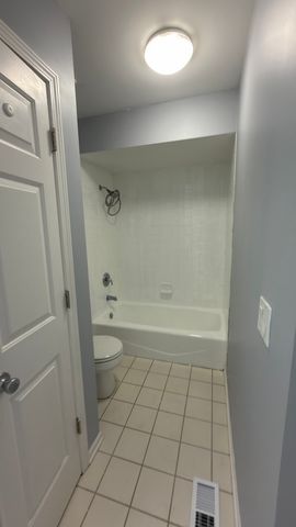 8114 160th Street, Tinley Park, IL 60477