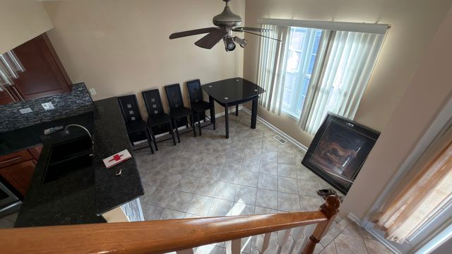 8114 160th Street, Tinley Park, IL 60477