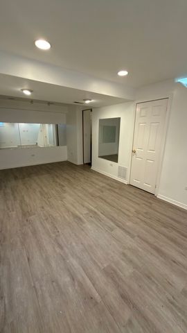 8114 160th Street, Tinley Park, IL 60477