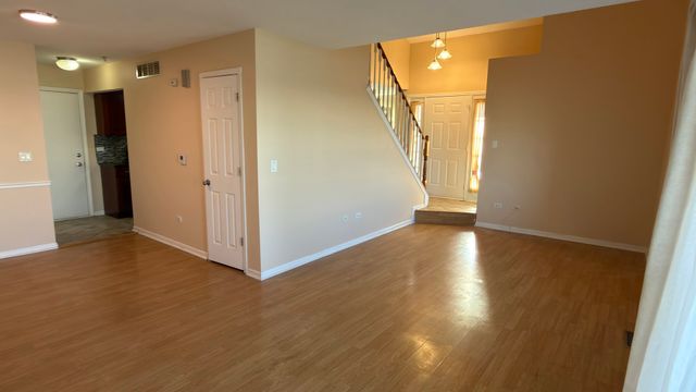 8114 160th Street, Tinley Park, IL 60477