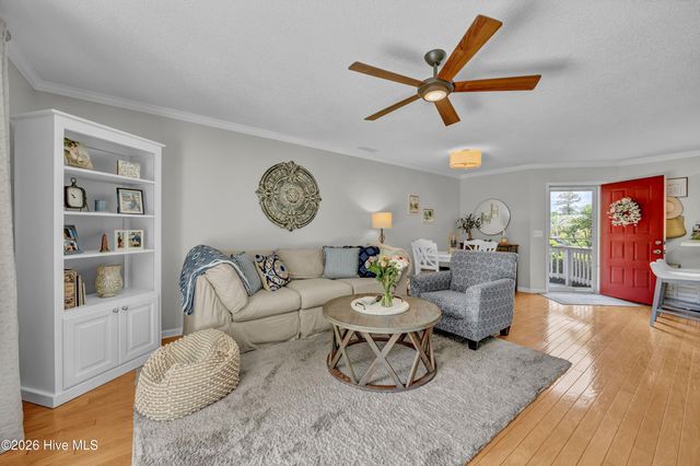300 The Cape Boulevard Apt 101b, Wilmington, NC 28412