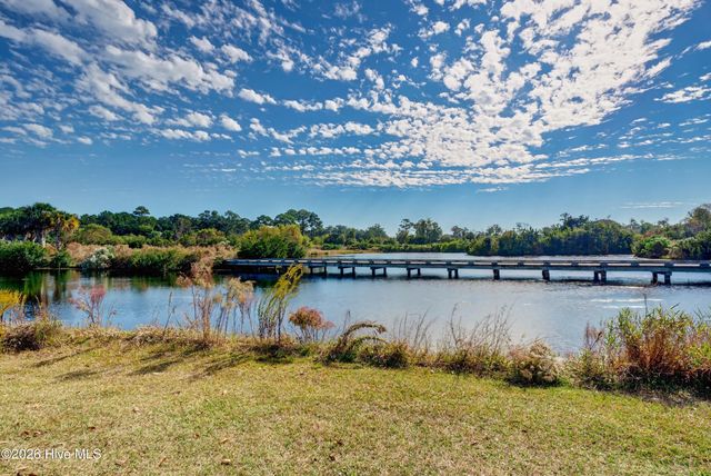 300 The Cape Boulevard Apt 101b, Wilmington, NC 28412
