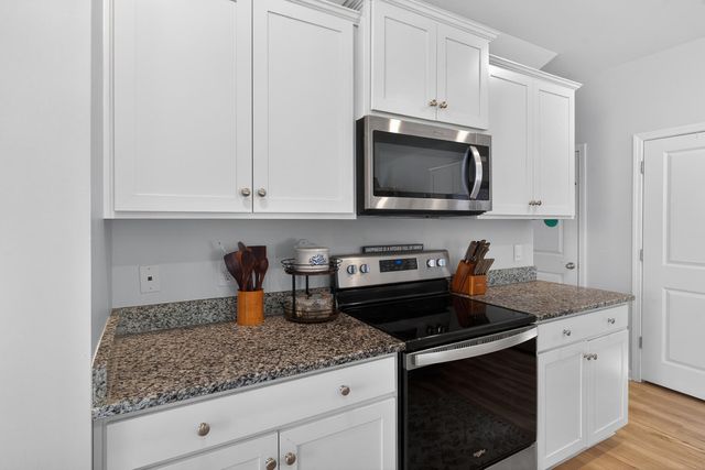 111 Cardinal Flower Court, Moncks Corner, SC 29461