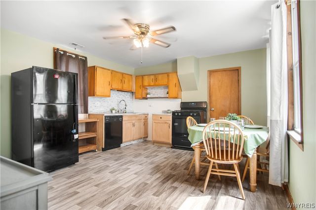 445 North Ogden Street, Buffalo, NY 14212