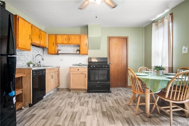445 North Ogden Street, Buffalo, NY 14212